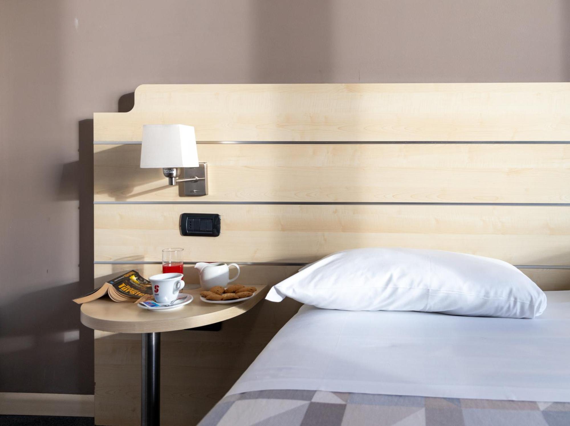 Hotel Giallo Noceto Kültér fotó
