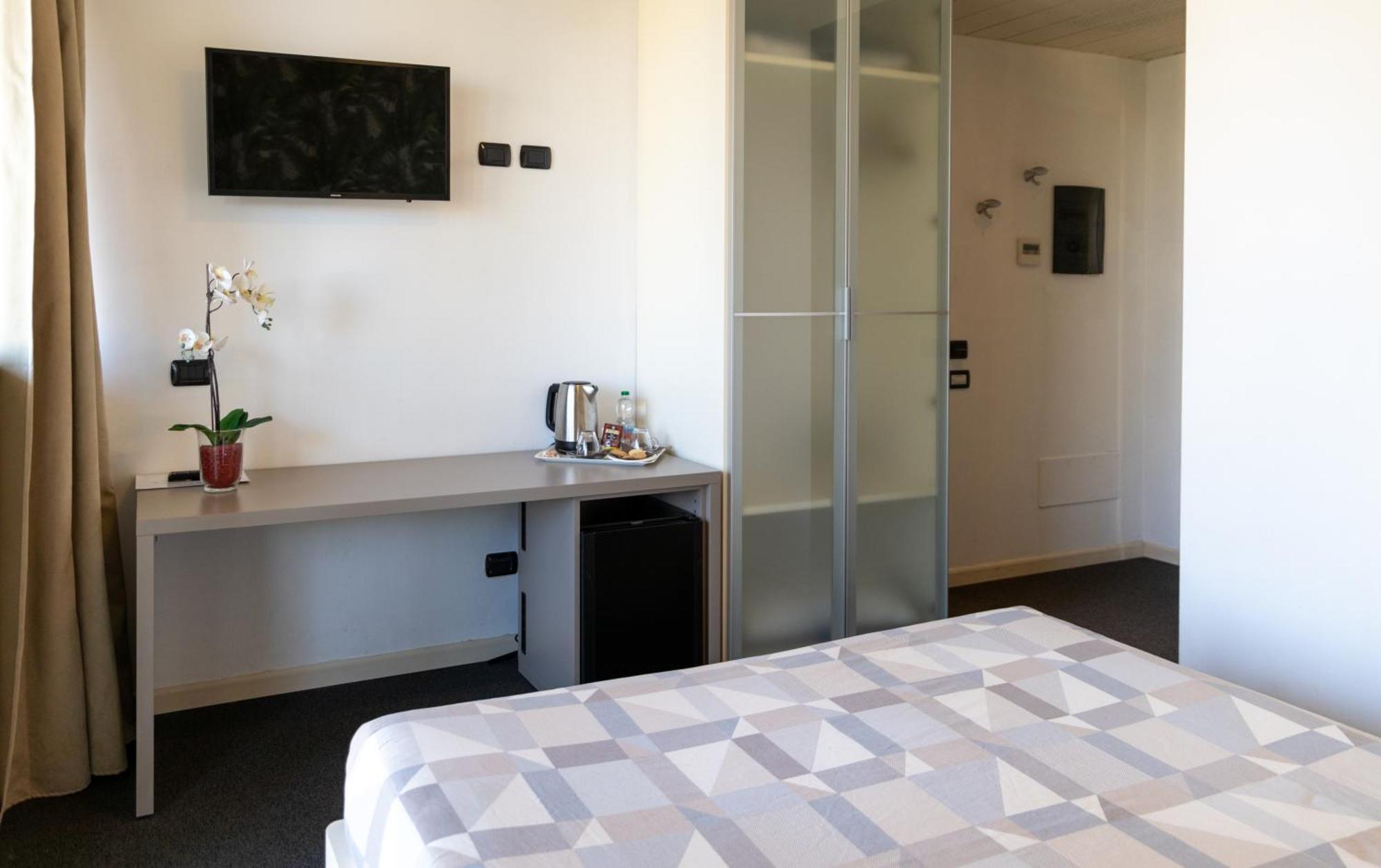 Hotel Giallo Noceto Kültér fotó